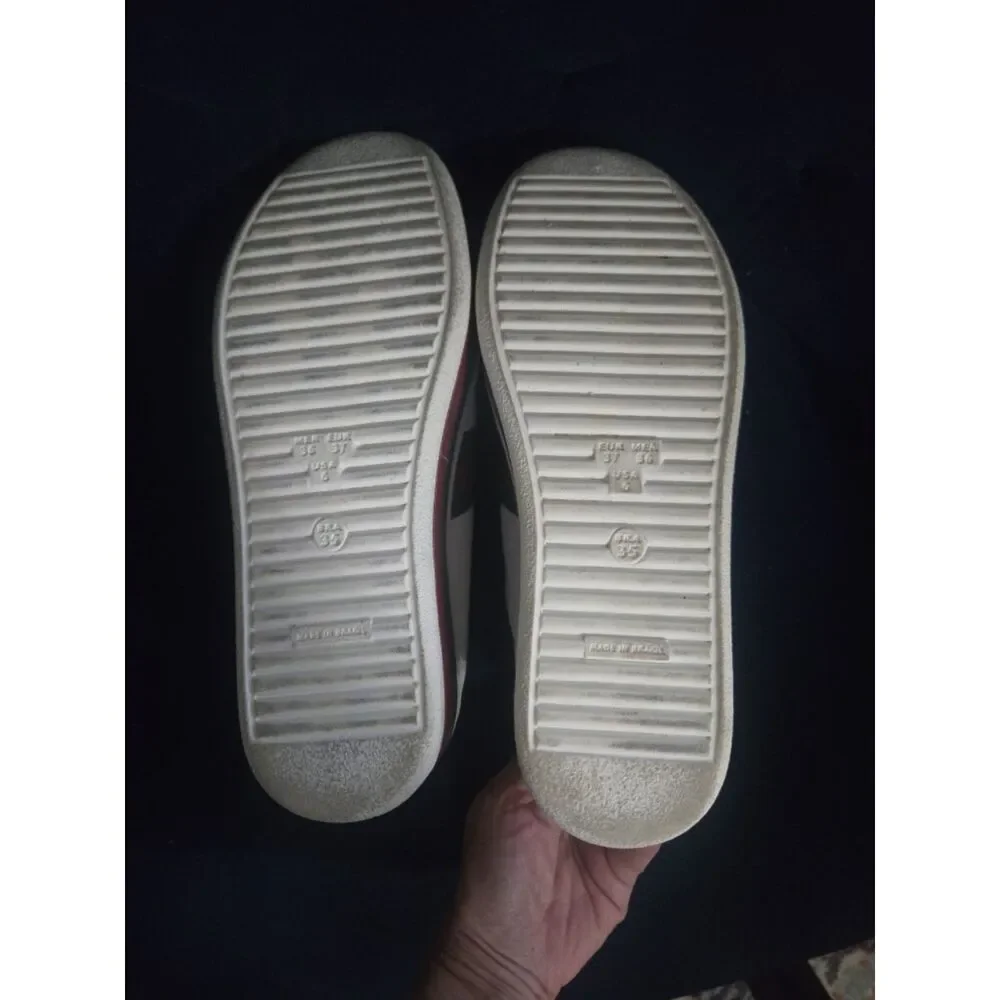 Sanden Calçados - White Green Red Stripe Platform Sneakers w/Bee - Size 6